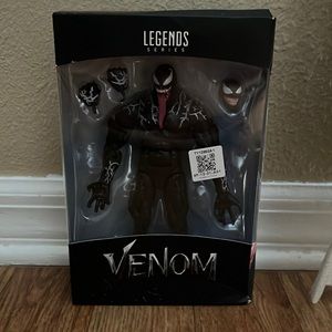Marvel Legends Series Venom Action Figure